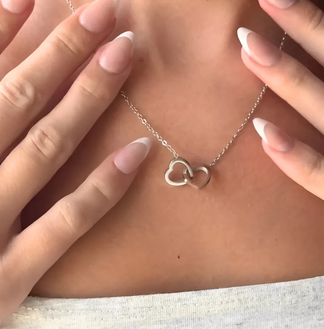 Eternal Rose Gift Box with Engraved Necklace - Image 3